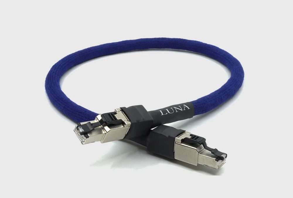 Luna Cables Mauve Ethernet