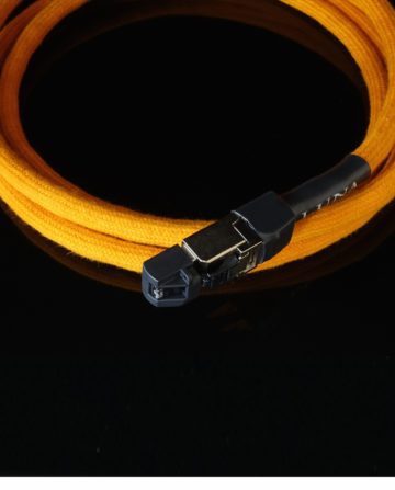 Luna Cables Orange Ethernet
