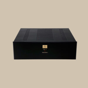 DAC 5, en elegant svart låda med ventilerad topp, AN-märke i guld och "Signature" på framsidan - ren hifi-elegans i beige.